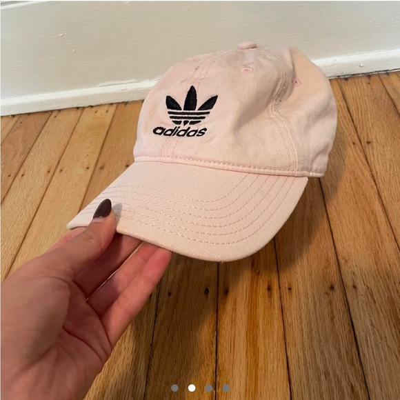 Baseball hat bundle - Picture 2 of 4